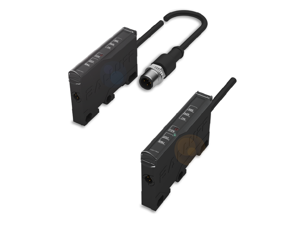 Amplifiers for capacitive sensor heads