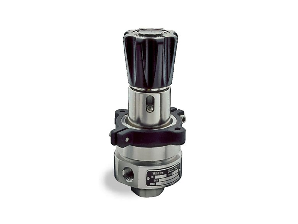 TESCOM™ 26-1600 Series Venting Pressure Regulator